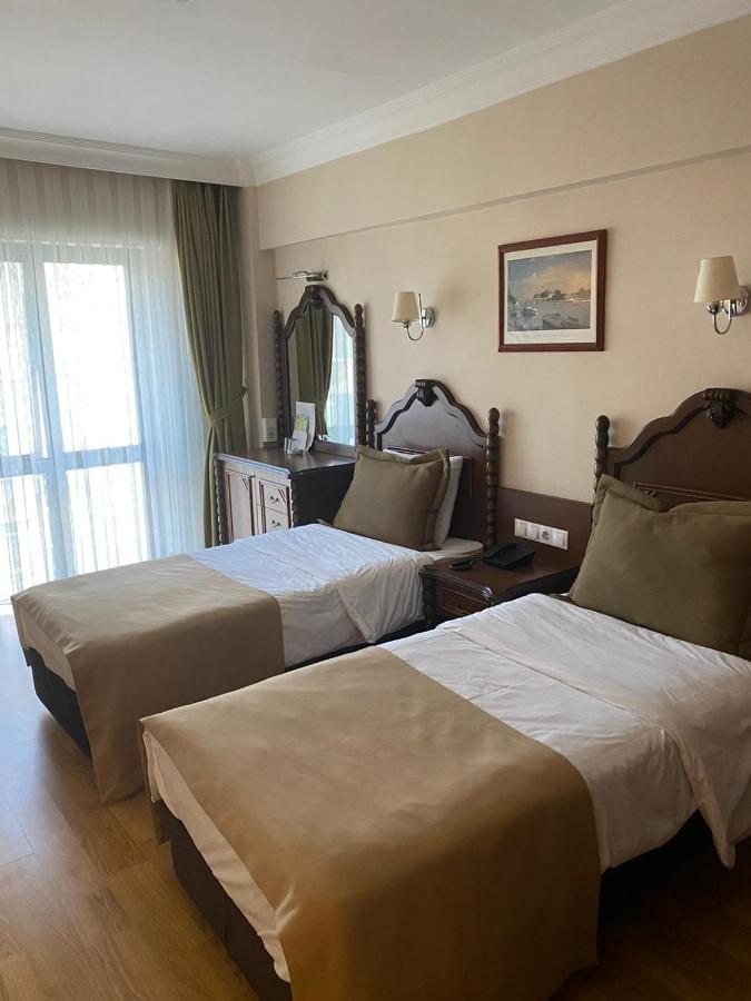 Hotel Bueyuek Levent Istanbul Bagian luar foto